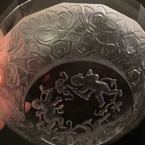 Trinket dish. Cherub cut crystal. 5" x 1.5" h Reverse cut, excellent cond.